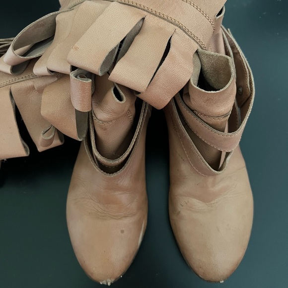 Fornarina genuine leather cut out boots, size 36 - Picture 6 of 7